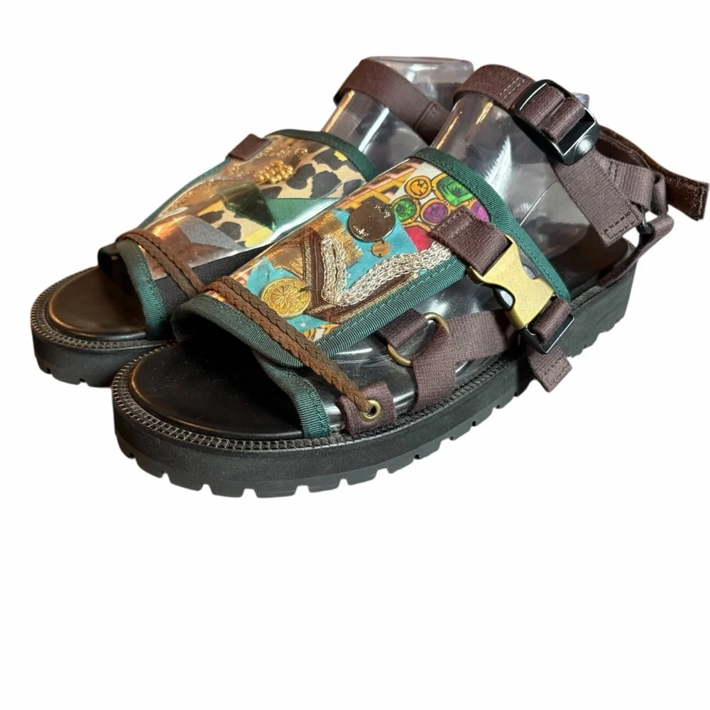 NWOB JAPAN JAPANESE KOLOR BRAND SIZE 10.5 SANDALS VIBRAM